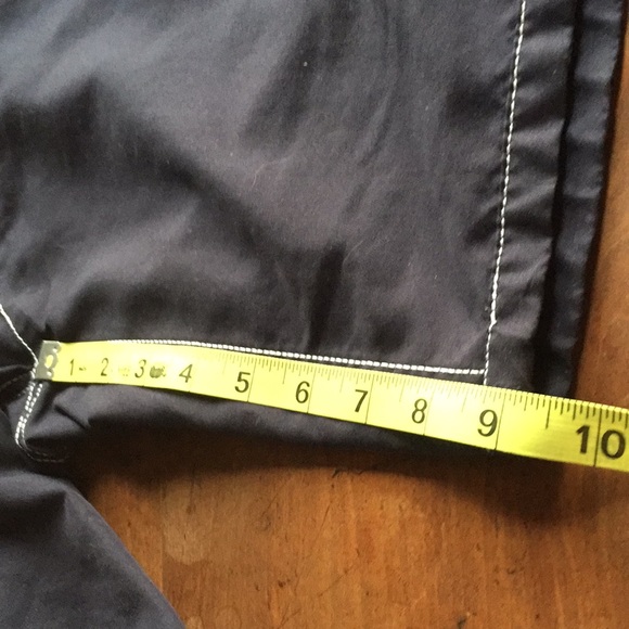 Gap Board Shorts Navy with white stitching - Picture 12 of 13